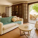 Caline, 4 Chambres, Lotissement Calme Et Proche