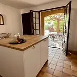 Caline, 4 Chambres, Lotissement Calme Et Proche