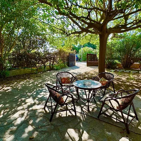 Caline, 4 Chambres, Lotissement Calme Et Proche Feriehus