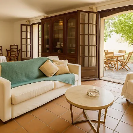 Caline, 4 Chambres, Lotissement Calme Et Proche