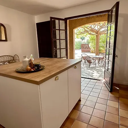 Caline, 4 Chambres, Lotissement Calme Et Proche