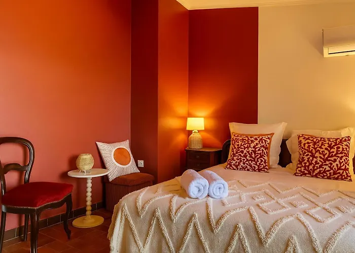 Caline, 4 Chambres, Lotissement Calme Et Proche *