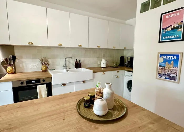 Caline, 4 Chambres, Lotissement Calme Et Proche *