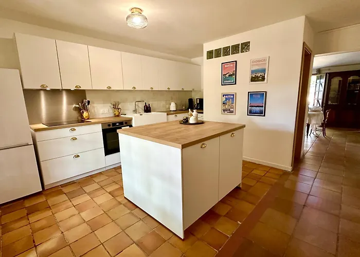 Дом отдыха Caline, 4 Chambres, Lotissement Calme Et Proche